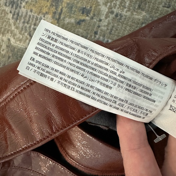 Brown Abercrombie and Fitch 90s straight leather pants - Picture 12 of 12